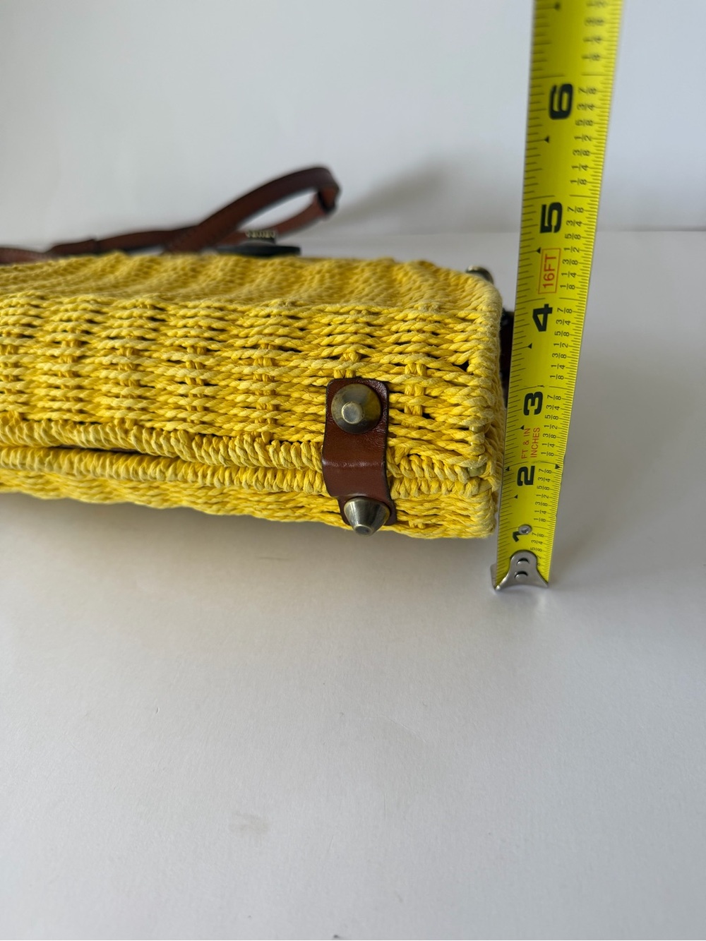 Patricia Nash Wicker Bonelle Dome Crossbody bag Yellow - Picture 11 of 12